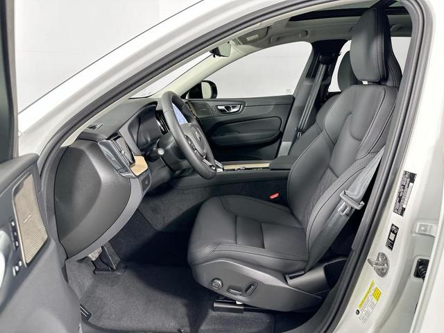 Photo of 2026 White Volvo XC60