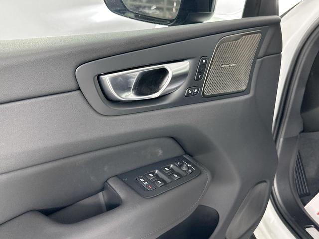 Photo of 2026 White Volvo XC60
