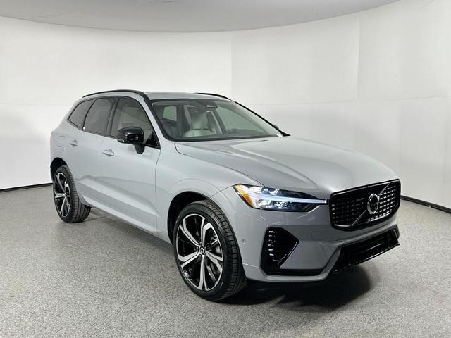 Photo of 2025 Gray Volvo XC60 Plug-In Hybrid