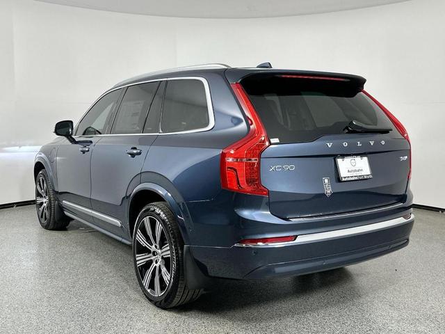 Photo of 2025 Blue Volvo XC90 Plug-In Hybrid