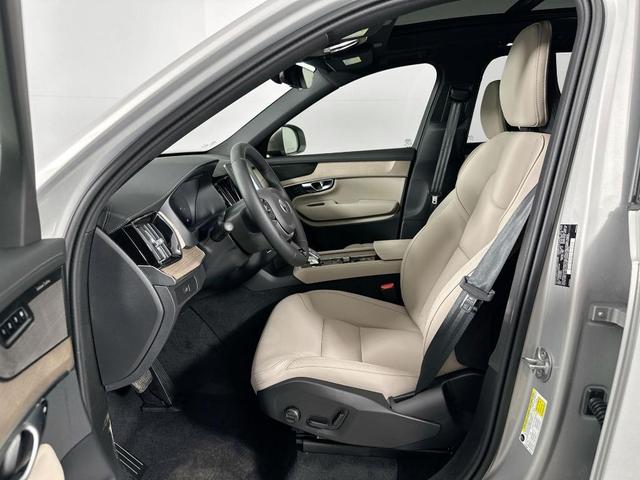 Photo of 2025 COL73500 Volvo XC90