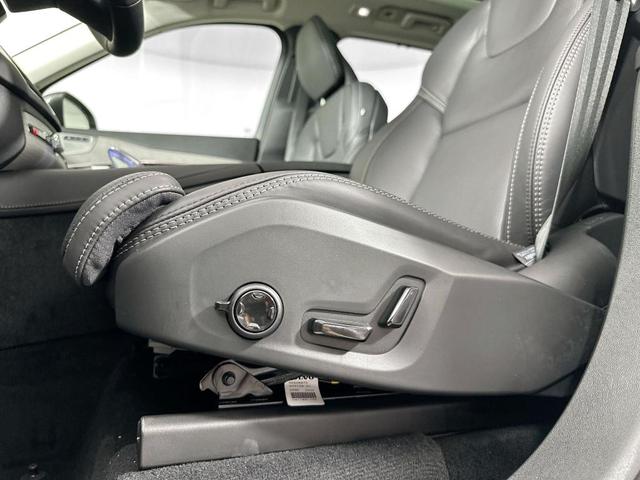 Photo of 2025 COL73100 Volvo XC90