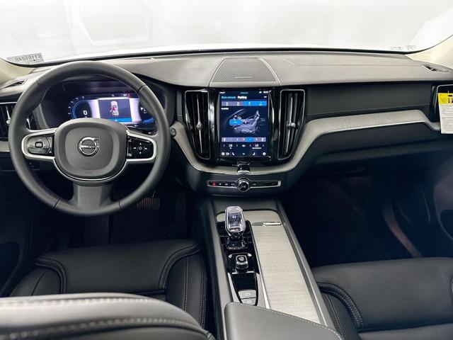 Photo of 2025 Crystal White Metallic Volvo XC60 Plug-In Hybrid