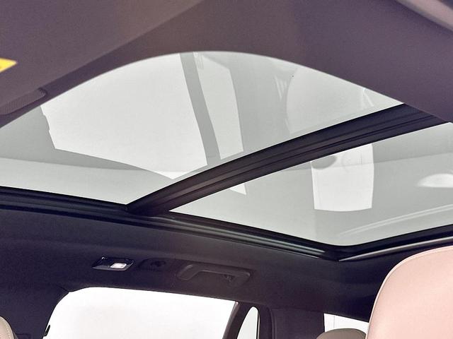 Photo of 2025 COL70700 Volvo XC90 Plug-In Hybrid