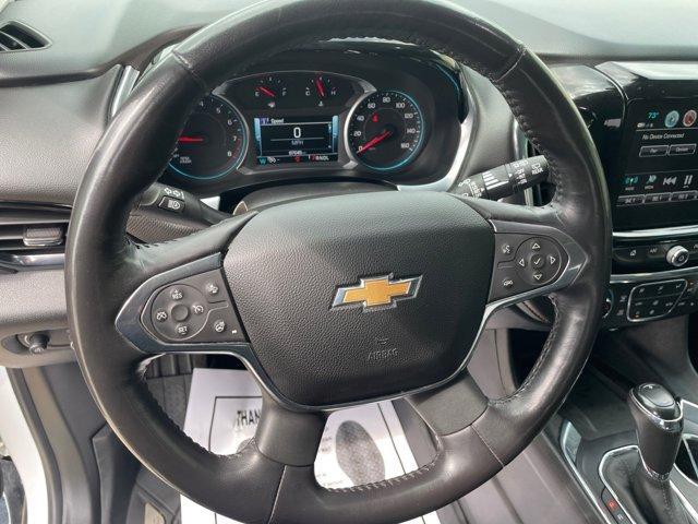 Photo of 2019 Iridescent Pearl Tricoat Chevrolet Traverse