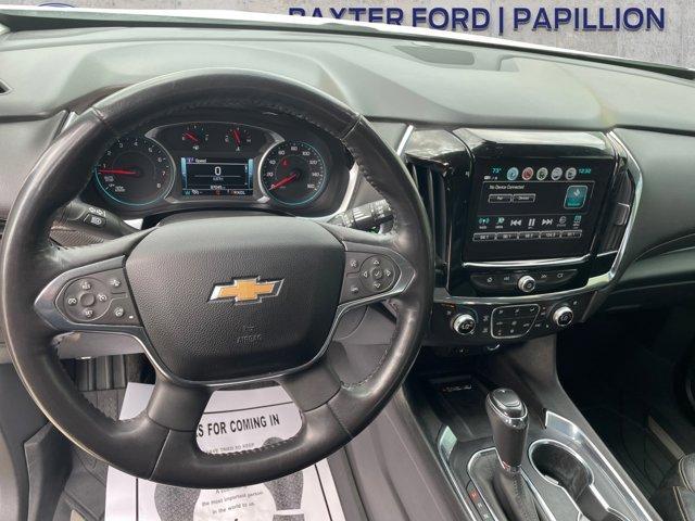 Photo of 2019 Iridescent Pearl Tricoat Chevrolet Traverse