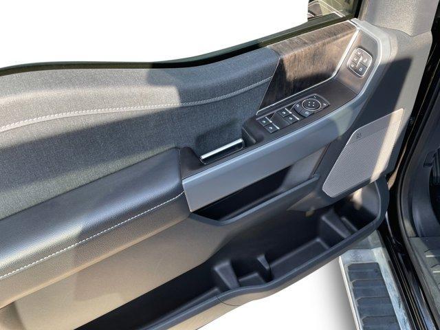 Photo of 2022 Agate Black Metallic Ford F-150