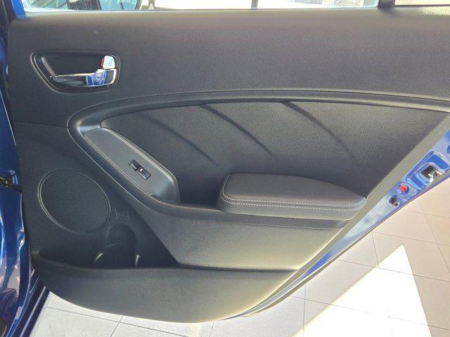 Photo of 2017 Deep Sea Blue Kia Forte