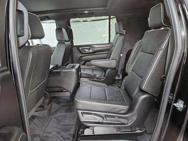 Photo of 2024 Black Chevrolet Suburban