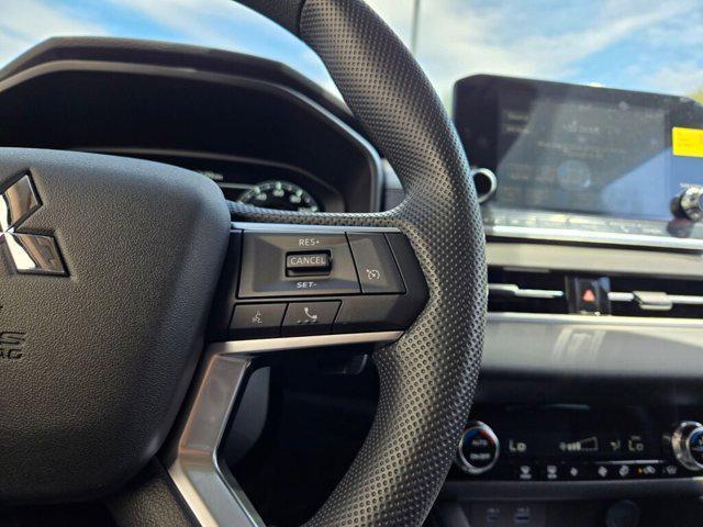 Photo of 2025 Labrador Black Pearl Mitsubishi Outlander PHEV