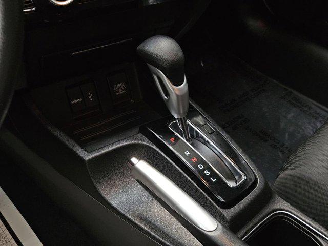 Photo of 2015 Alabaster Silver Metallic Honda Civic