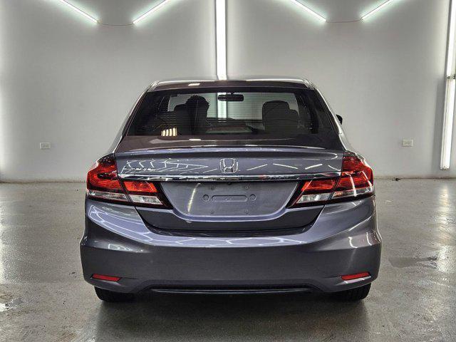 Photo of 2015 Alabaster Silver Metallic Honda Civic