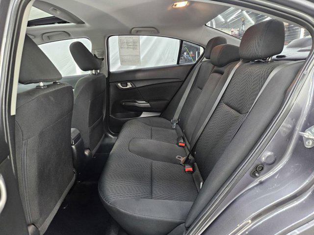 Photo of 2015 Alabaster Silver Metallic Honda Civic