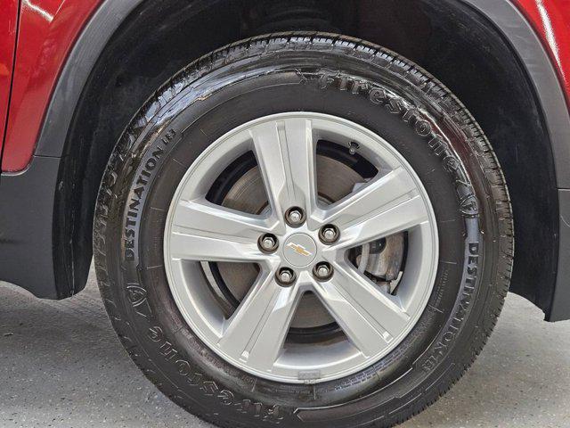 Photo of 2022 Crimson Metallic Chevrolet Trax