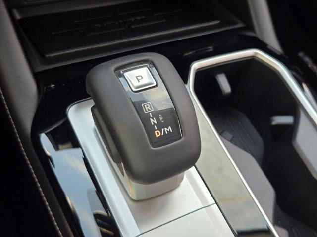 Photo of 2025 Black Diamond Mitsubishi Outlander