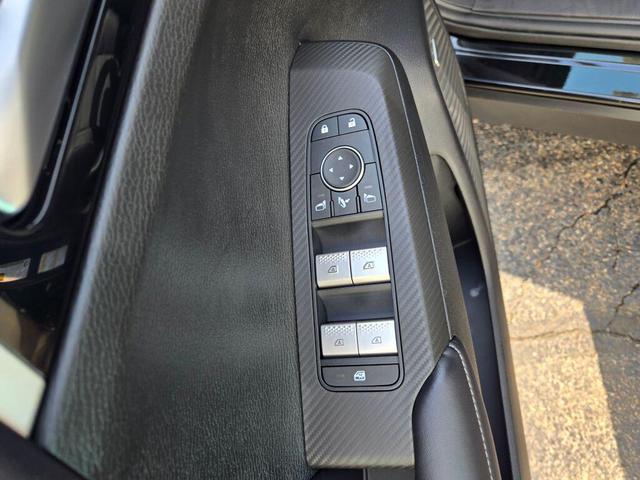 Photo of 2025 Black Diamond Mitsubishi Outlander