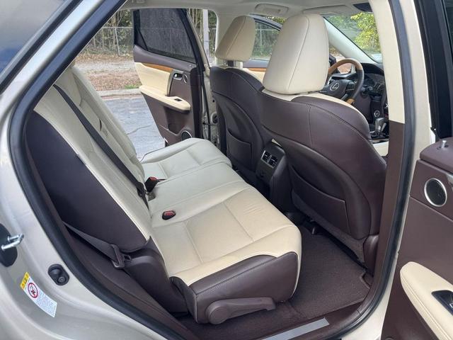 Photo of 2018 Satin Cashmere Metallic Lexus RX 350