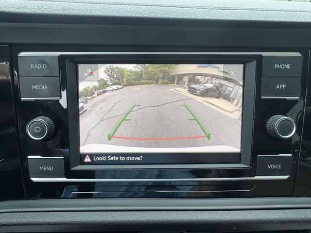 Photo of 2021 Pure White Volkswagen Jetta