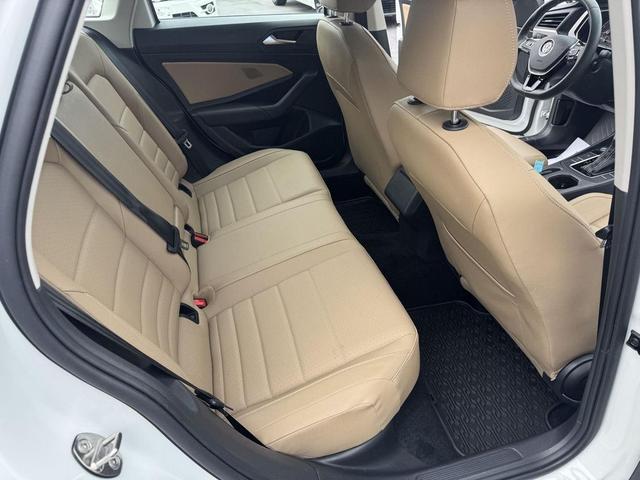 Photo of 2021 Pure White Volkswagen Jetta