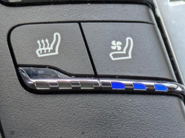 Photo of 2018 Gray Porsche Macan