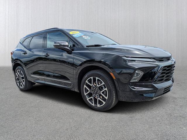 Photo of 2023 Black Chevrolet Blazer