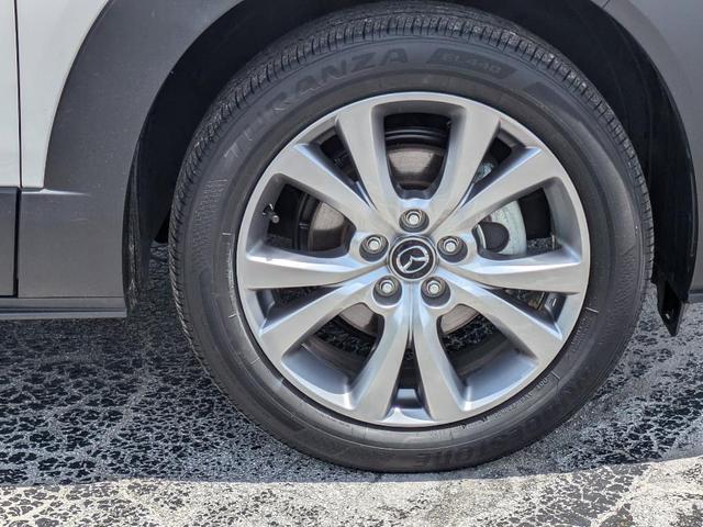 Photo of 2022 Snowflake White Pearl Mazda CX-30