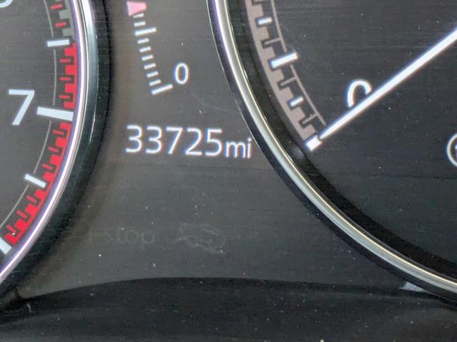 Photo of 2022 Snowflake White Pearl Mazda CX-30
