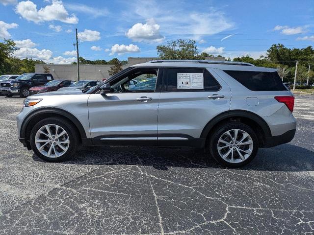 Photo of 2022 Iconic Silver Metallic Ford Explorer