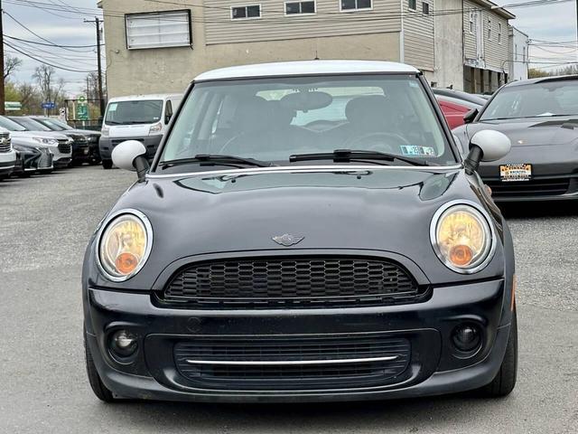 Photo of 2013 Midnight Black Metallic MINI Hardtop