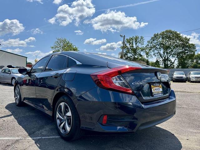 Photo of 2019 Blue Honda Civic
