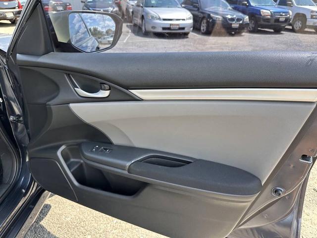 Photo of 2019 Blue Honda Civic