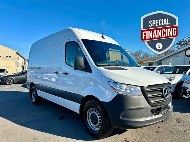 Photo of 2021 White Mercedes-Benz Sprinter 2500