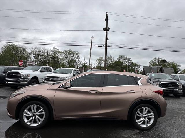 2017 Infiniti QX30