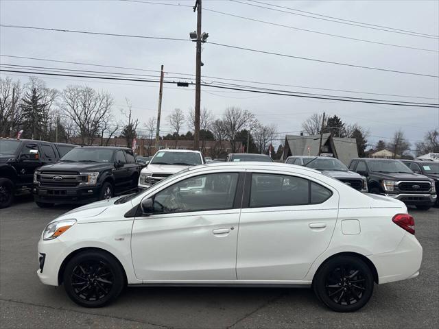 Photo of 2020 Pearl White Mitsubishi Mirage G4