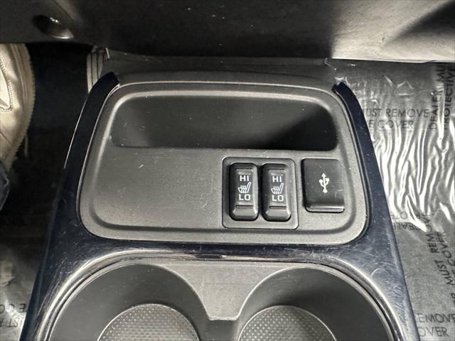 Photo of 2020 Pearl White Mitsubishi Mirage G4