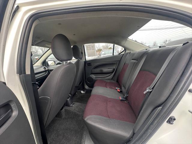 Photo of 2020 Pearl White Mitsubishi Mirage G4