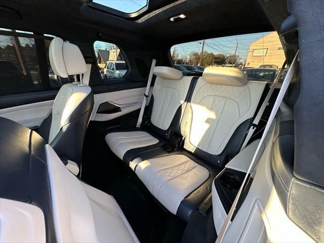 Photo of 2020 White BMW X7