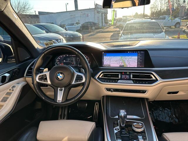 Photo of 2020 White BMW X7