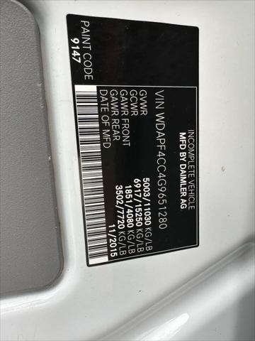 Photo of 2016 Arctic White Mercedes-Benz Sprinter