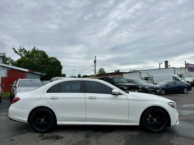 Photo of 2018 White Mercedes-Benz E-Class