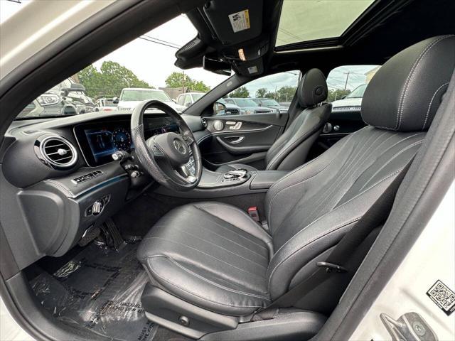 Photo of 2018 White Mercedes-Benz E-Class
