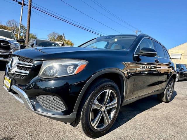 Photo of 2016 Black Mercedes-Benz GLC 300