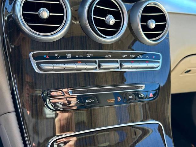 Photo of 2016 Black Mercedes-Benz GLC 300