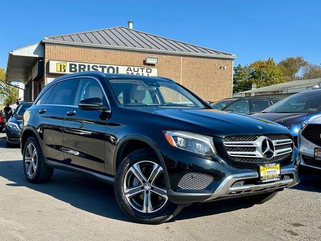 Photo of 2016 Black Mercedes-Benz GLC 300