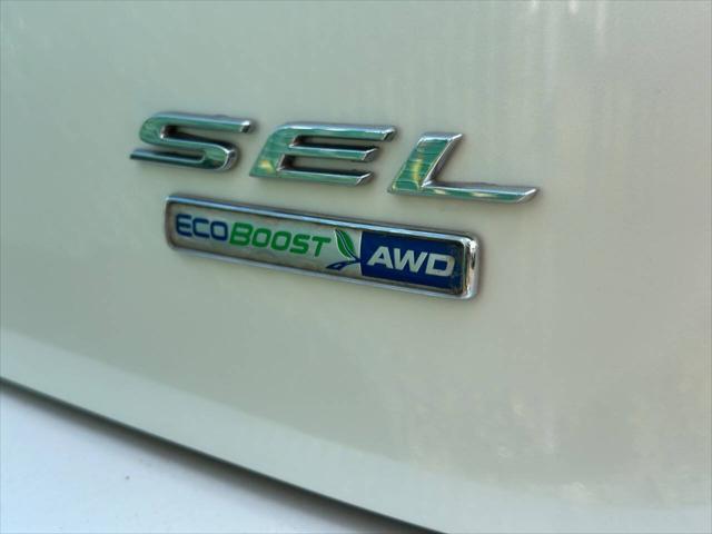 Photo of 2016 Magnetic Metallic Ford Edge