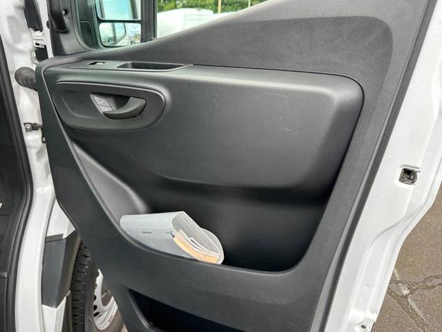 Photo of 2019 White Mercedes-Benz Sprinter 3500XD
