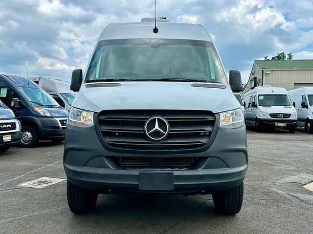 Photo of 2019 White Mercedes-Benz Sprinter 3500XD