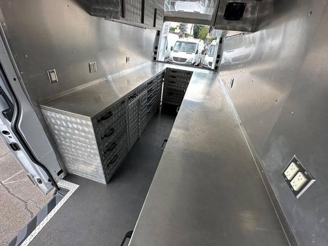 Photo of 2019 White Mercedes-Benz Sprinter 3500XD