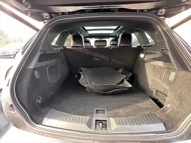 Photo of 2017 Magnetic Gray Metallic Lincoln MKC