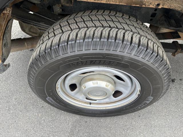 Photo of 2017 Tan Ford F-350